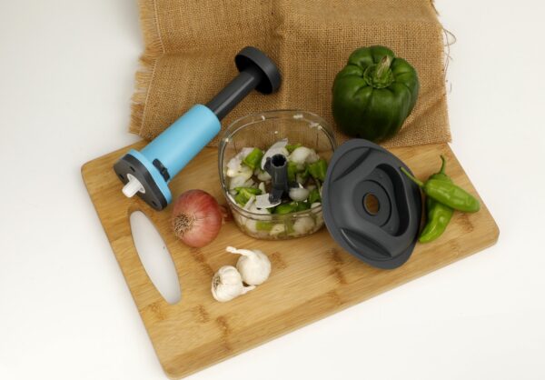 2in1 Hand Press Chopper 650ML - Image 3
