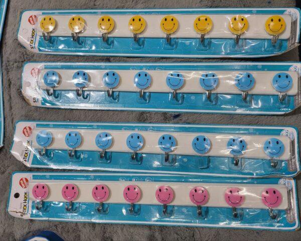 Self Adhesive 8Pcs Hook Plate - Image 4